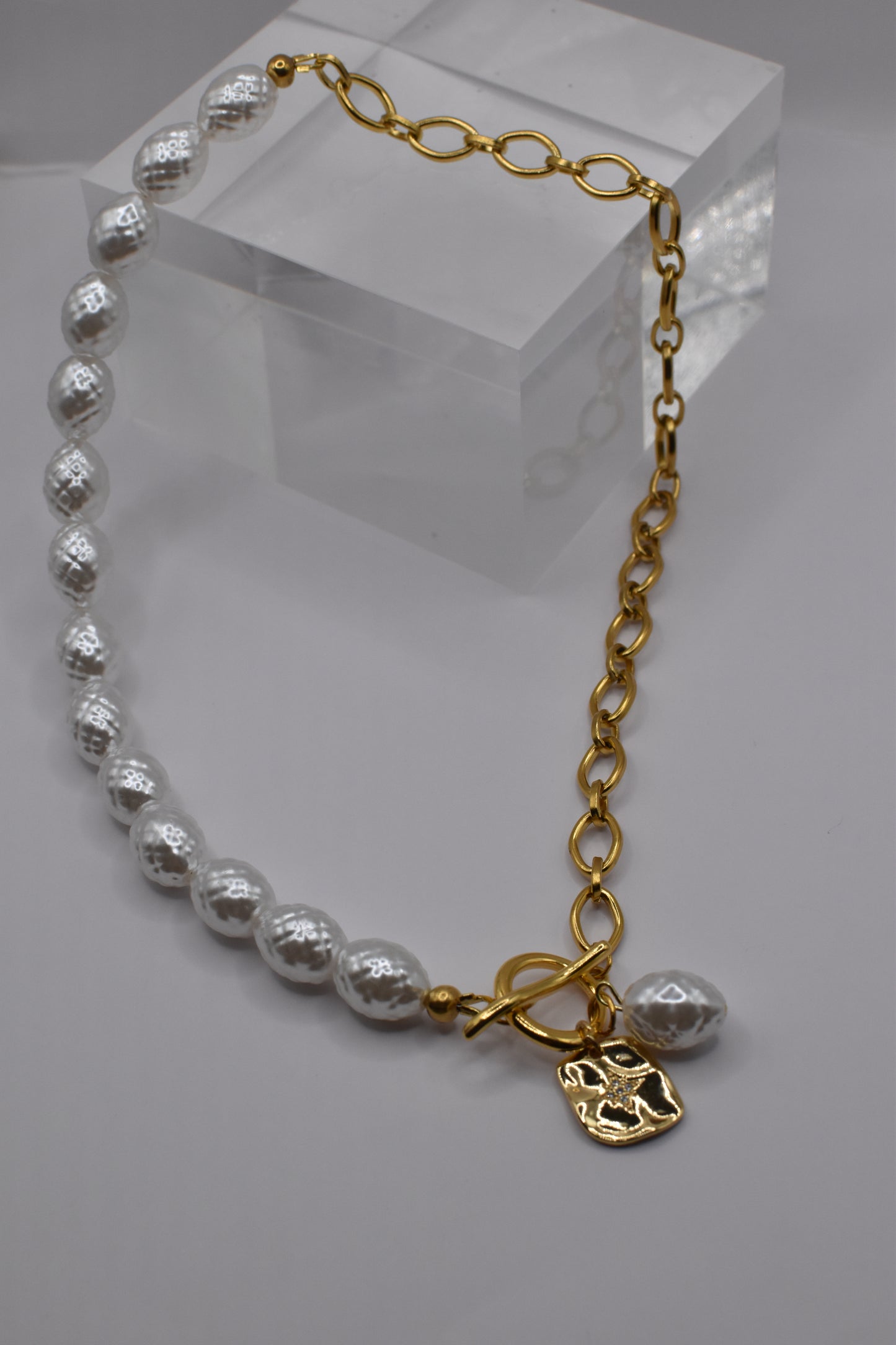 Everly Necklace