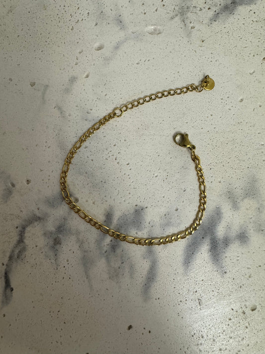 Simple Gold Bracelet