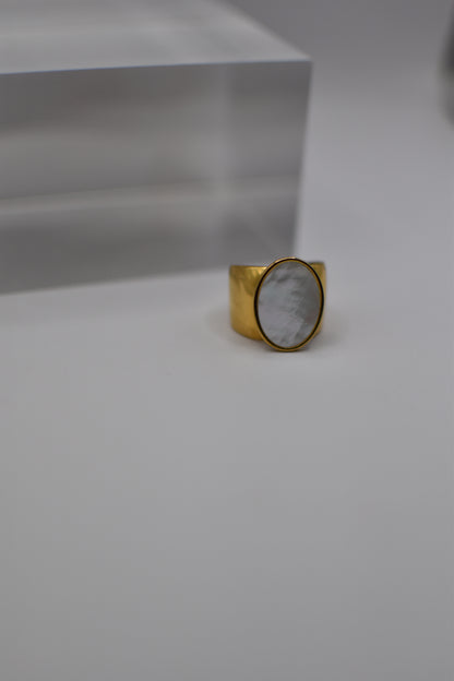 Oval Gold Ring