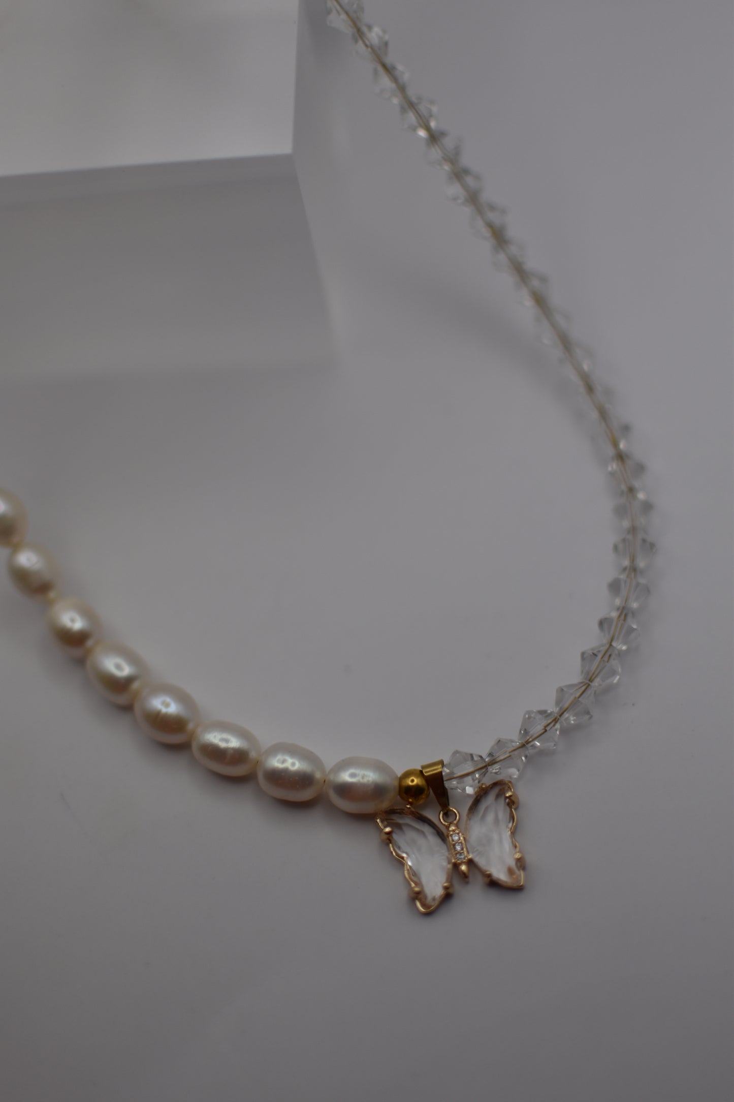 Pearl-Glass Necklace