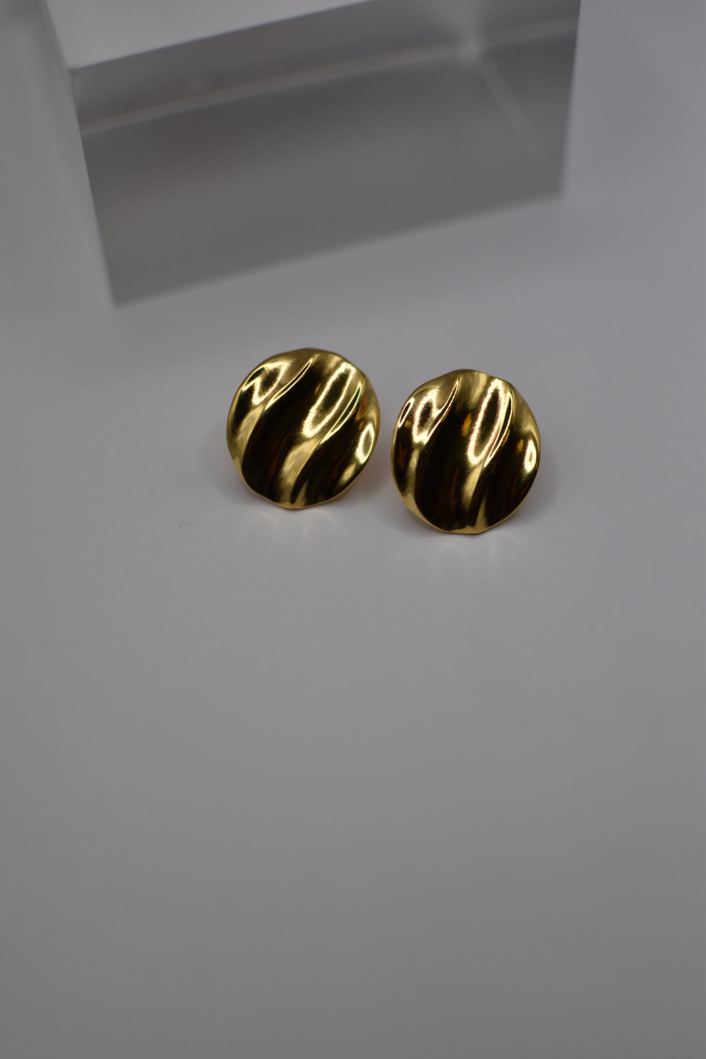 Gold Round Earrings