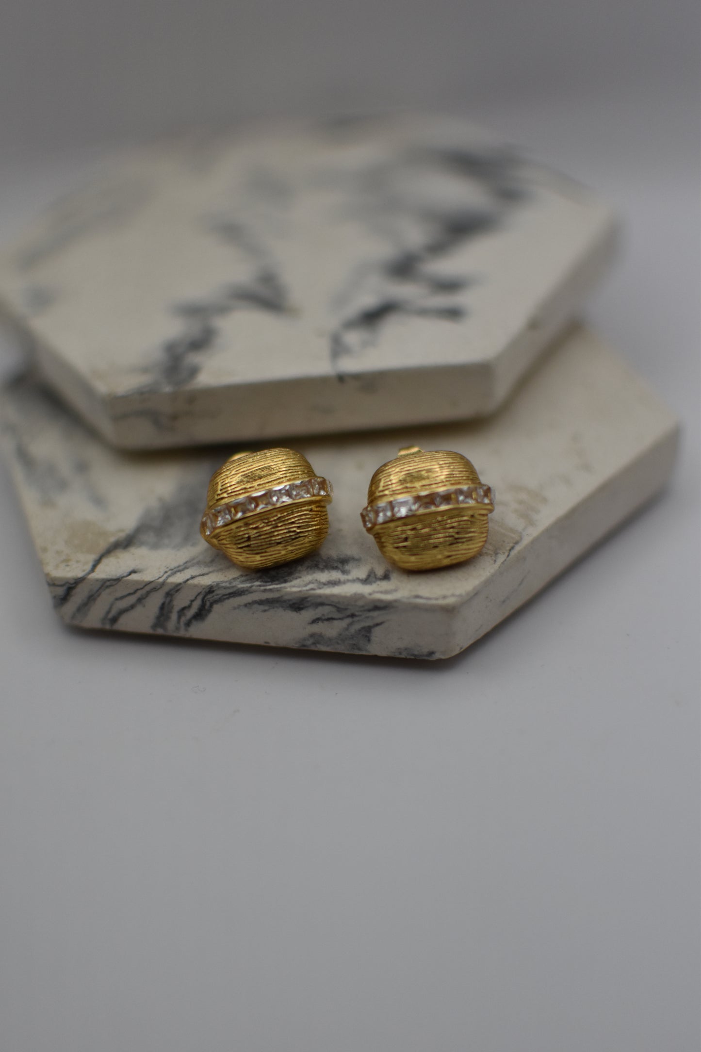Sparkle Dot Earrings