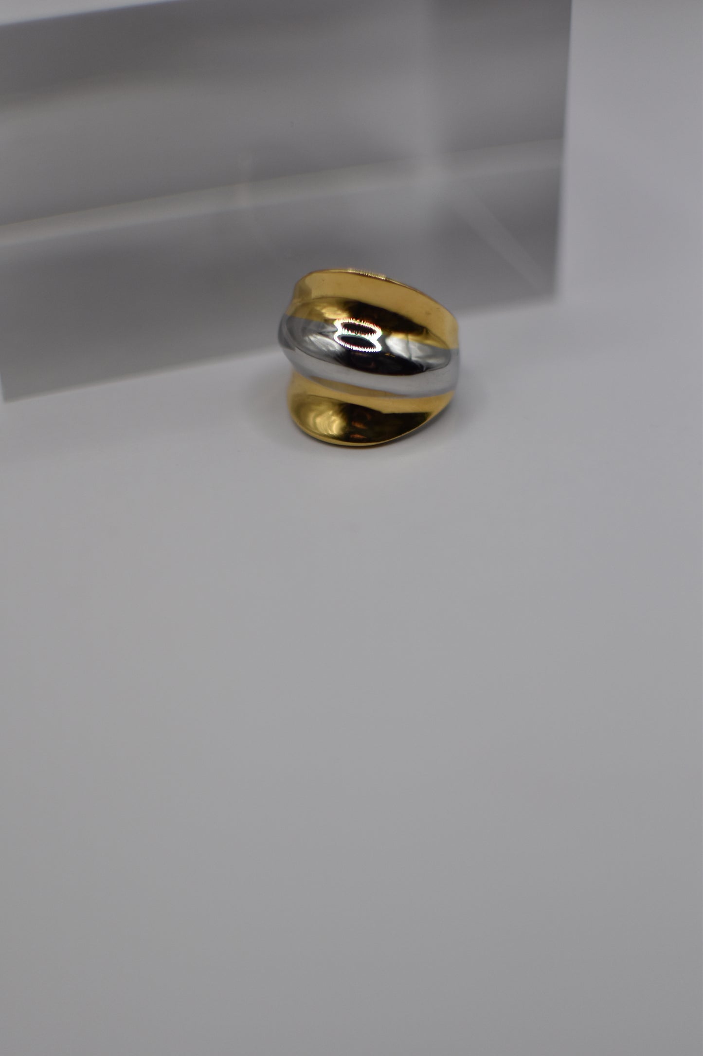 Cencina Gold Ring