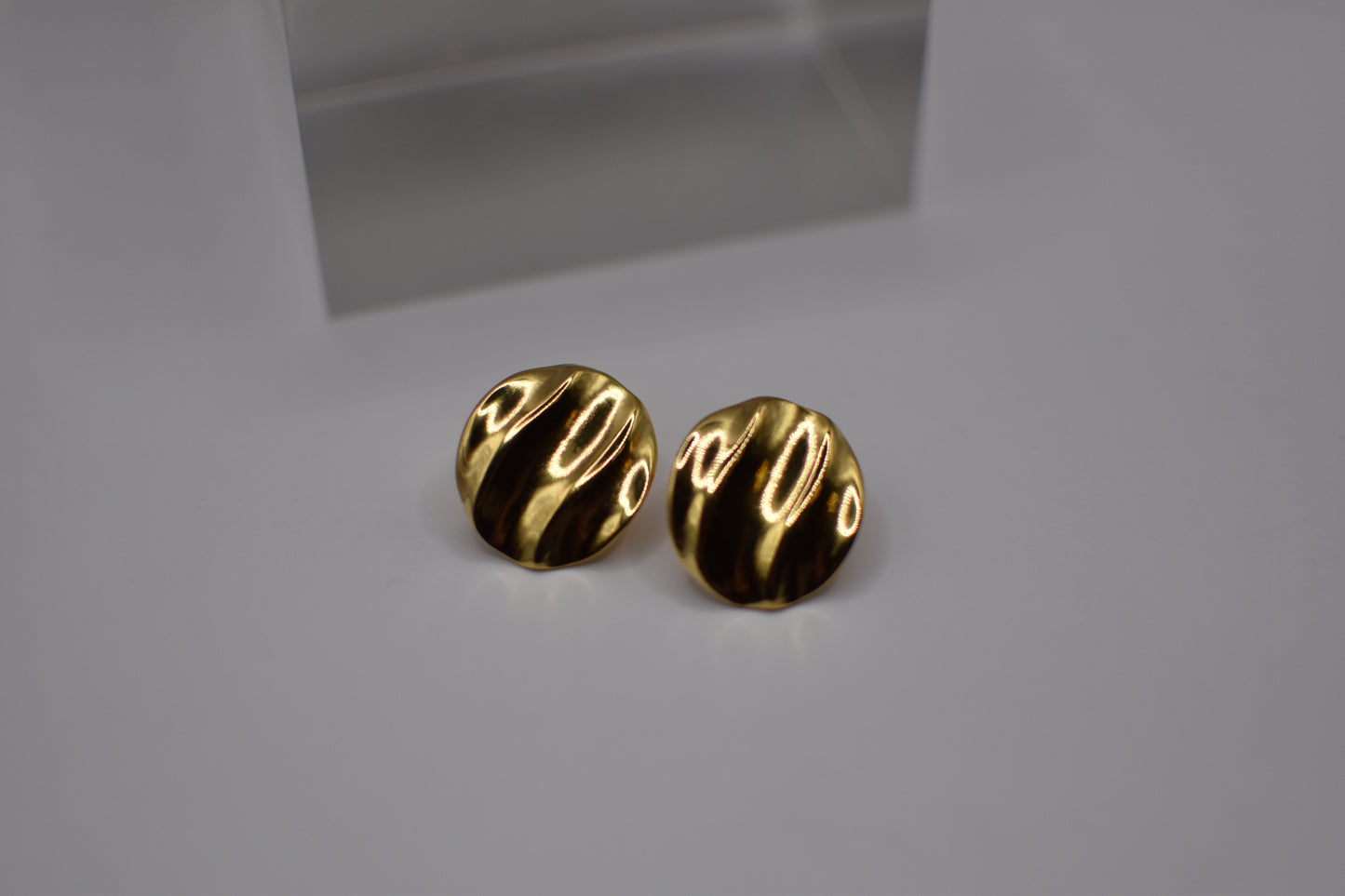 Gold Round Earrings