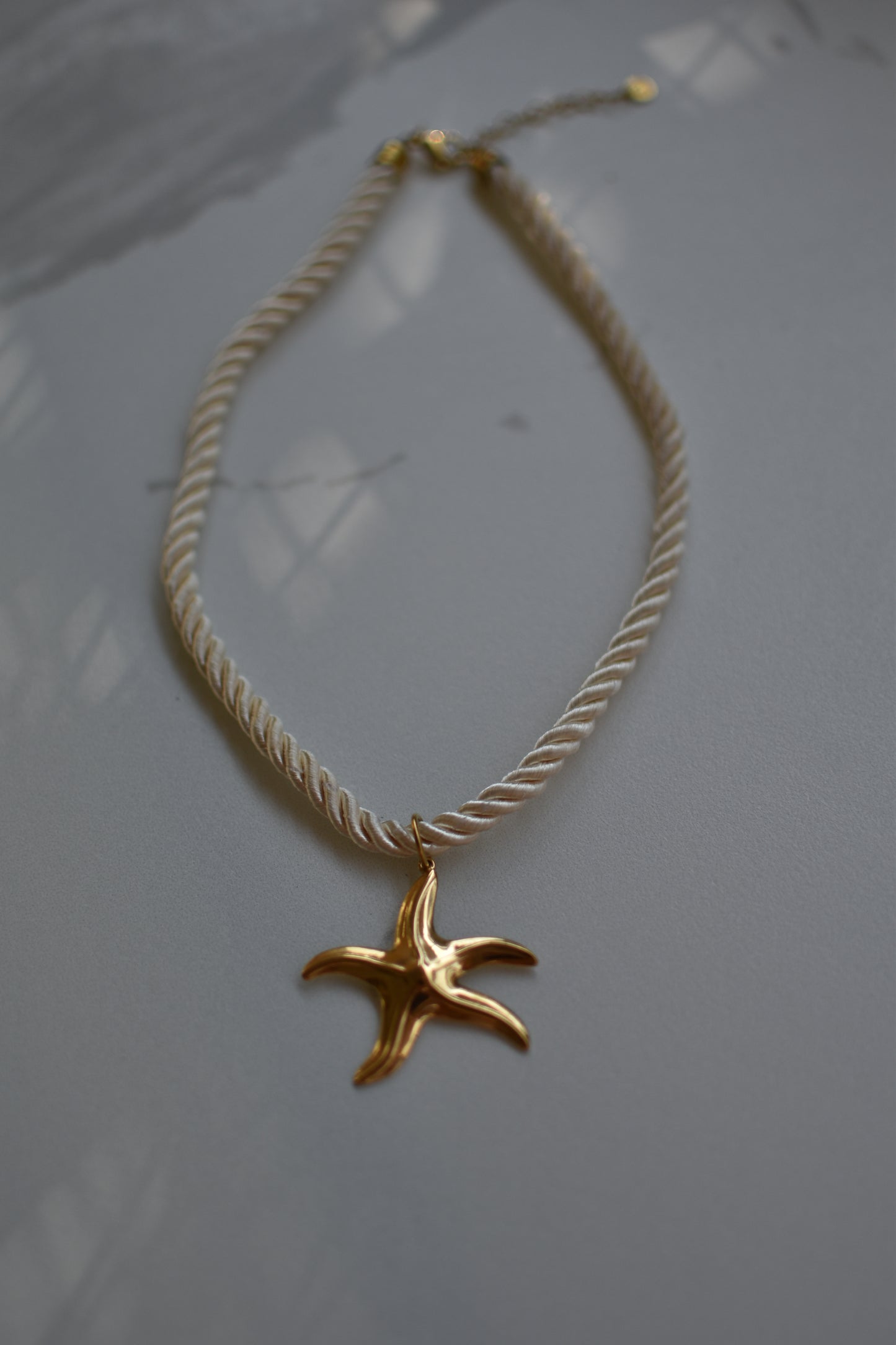 Maris Necklace