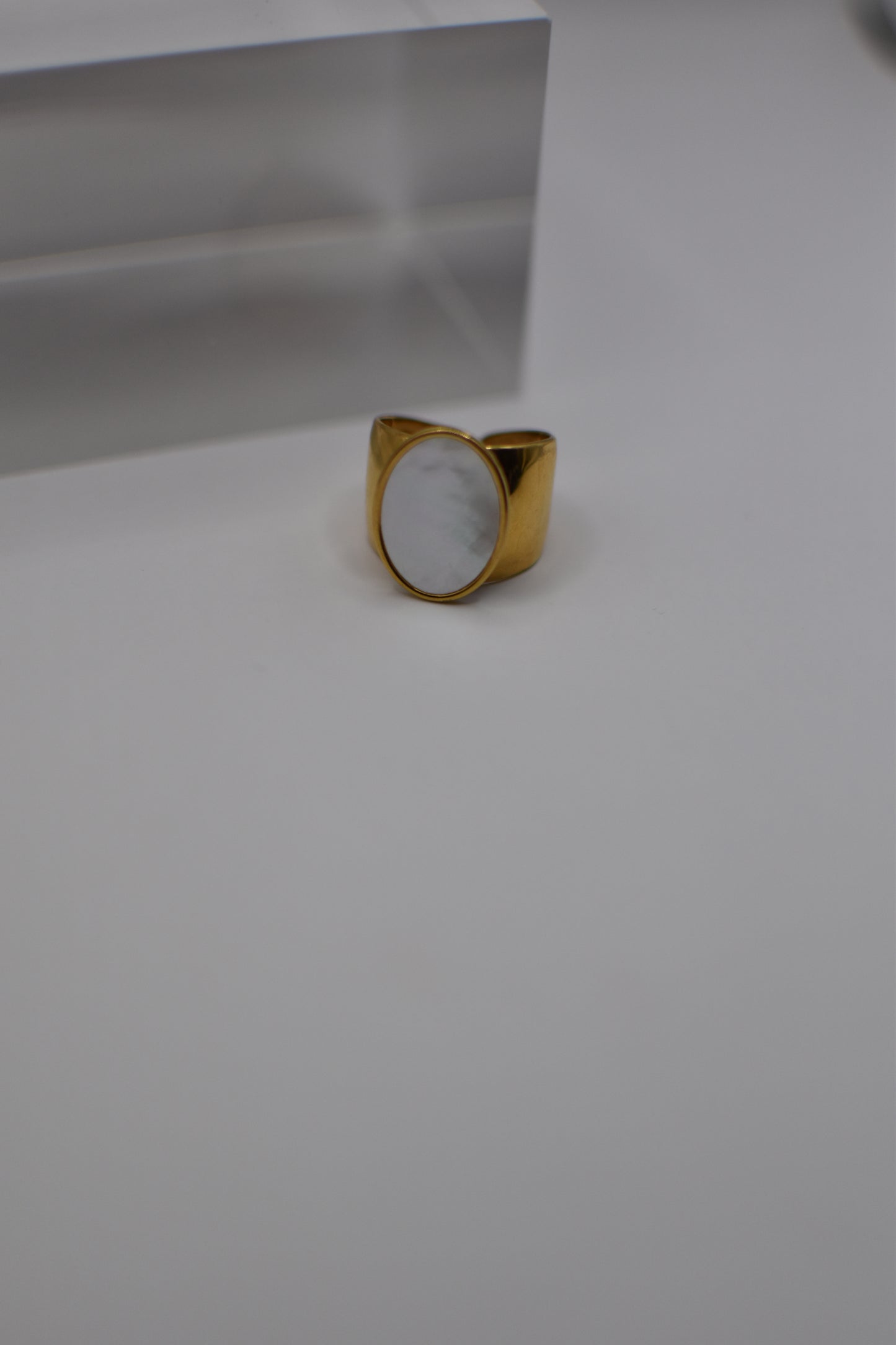 Oval Gold Ring
