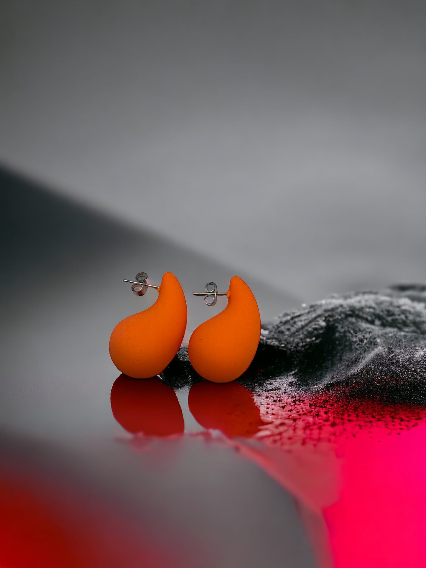Orange Bottega