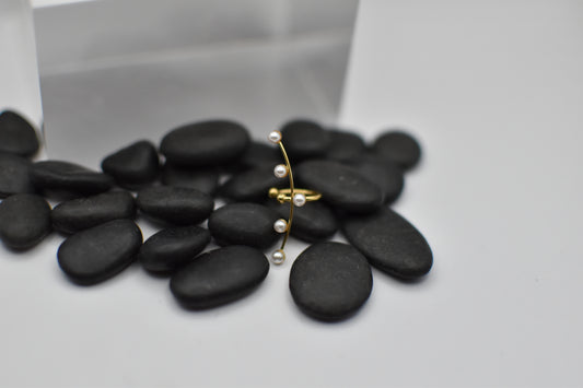 Ear Cuff with pearls