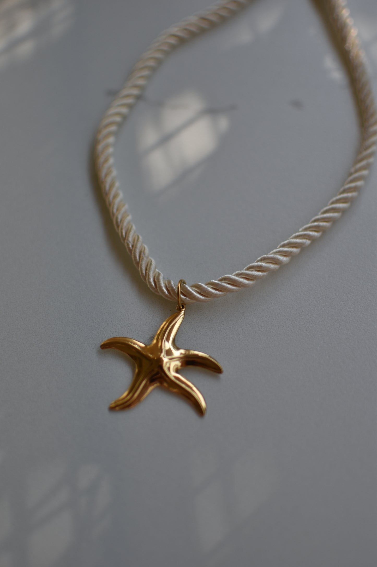 Maris Necklace