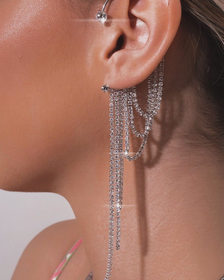 Silver Rain Earcuff
