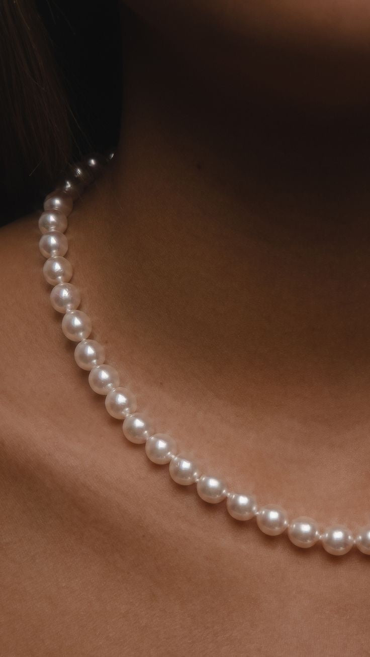 Big Pearl Necklace