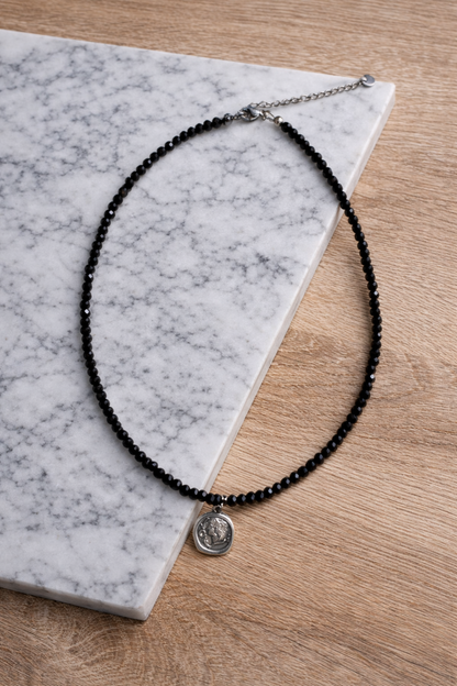 Noir Aura Necklace