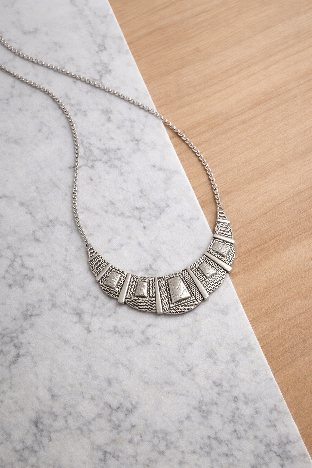 Prisma Necklace