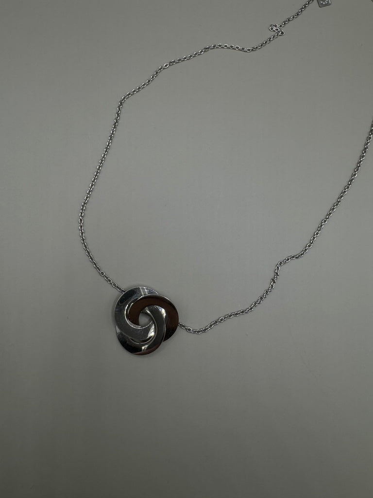 Bond Necklace