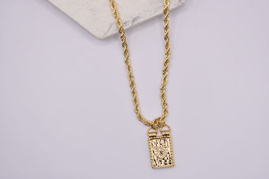 Twist eye Gold Chain